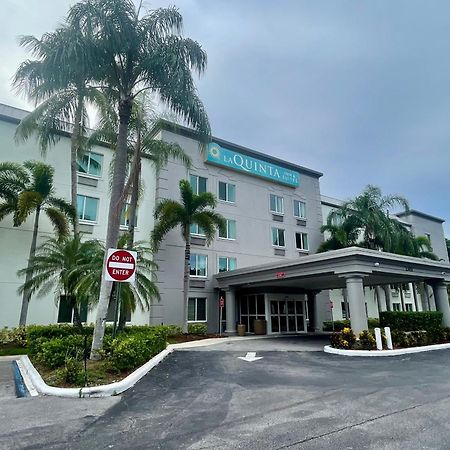 La Quinta Inn & Suites By Wyndham Sawgrass Sunrise Zewnętrze zdjęcie